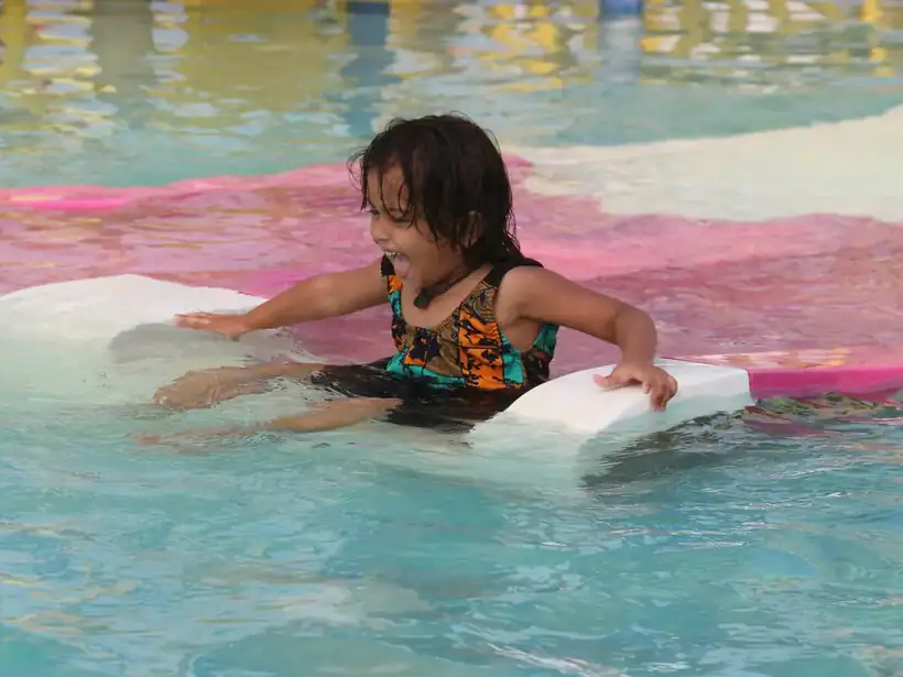 Children splashing about in the shallow kids&rsquo; pool